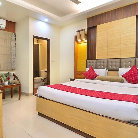 The Aster Karol Bagh Homely Atmosphere Nova Deli Exterior foto
