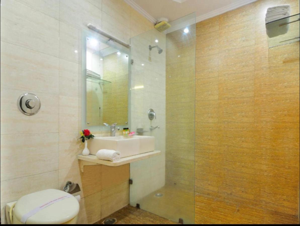 The Aster Karol Bagh Homely Atmosphere Nova Deli Exterior foto